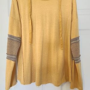 Long sleeved top can be used at pull over